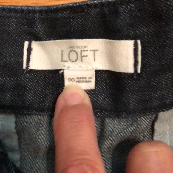 Loft dressy short - Picture 2 of 4